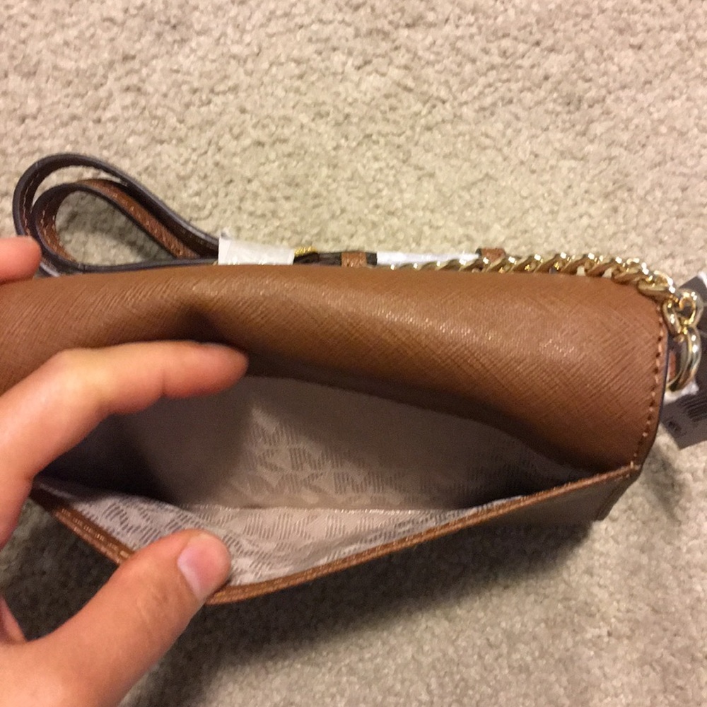 Michael Kors jet set crossbody bag - Picture 5 of 8